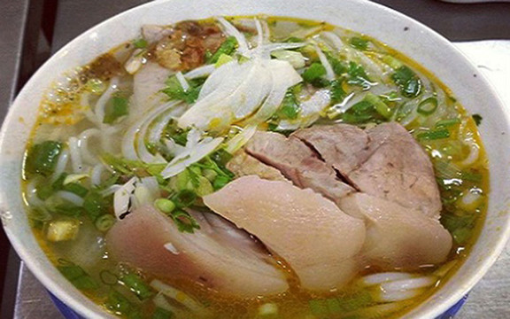 Bún Giò Sông Hương