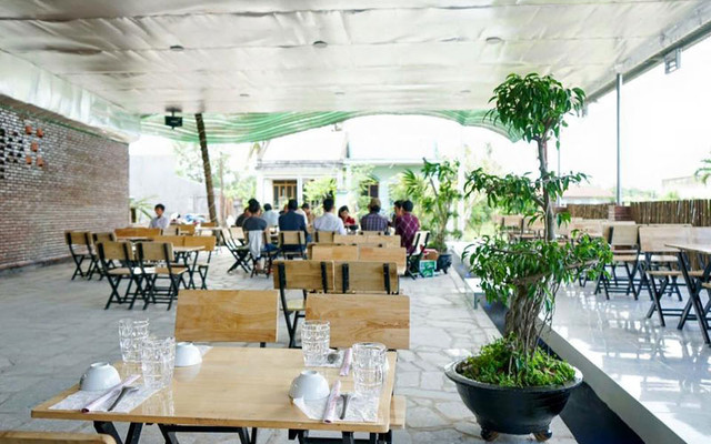 Yolo Man Restaurant - Thực Phẩm Sạch