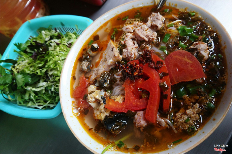 Bún riêu ốc