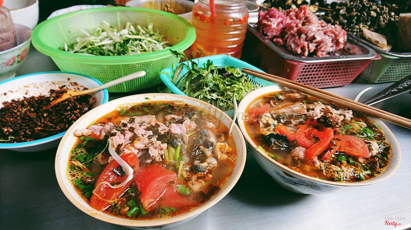 Bún riêu ốc