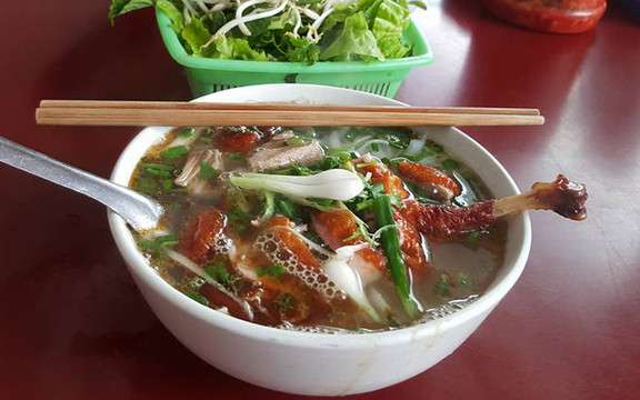 Phở Hin