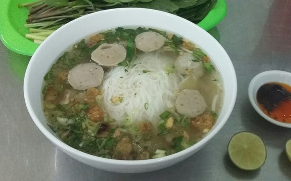 Hủ Tiếu Bò Viên - 868 Nguyễn Chí Thanh