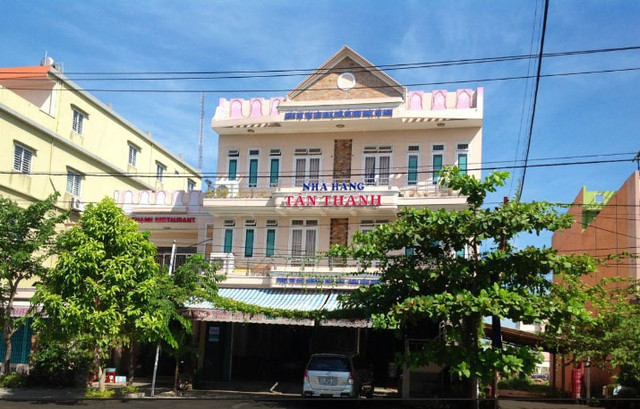 Tân Thạnh Restaurant