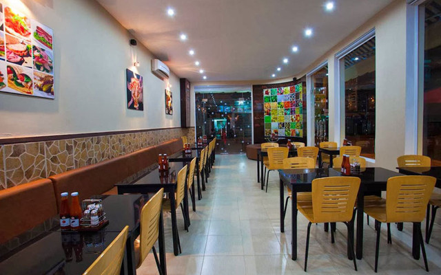 Nhà Hàng Đất - Hương Vị Á & Âu