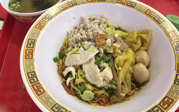 Hill Street Tai Hwa Pork Noodle