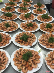 Tôm cháy bơ tỏi.