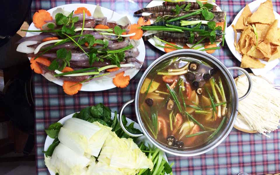 Mạnh Râu - Quán Nhậu & Hải Sản ở Quận Hai Bà Trưng, Hà Nội | Menu Thực ...