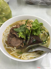 Bún bò huế