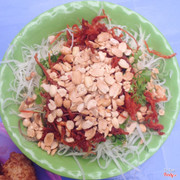 Nộm bò khô