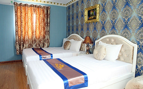 Hoa Phượng Đỏ Hotel