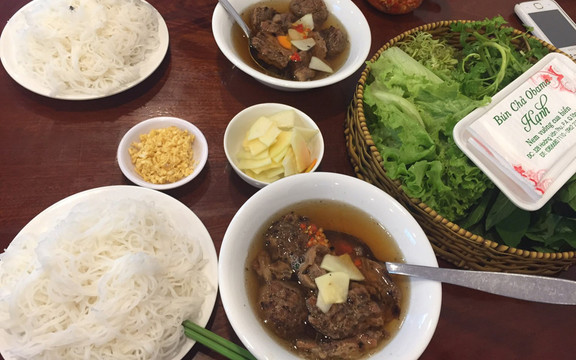 Hạnh - Bún Chả Obama