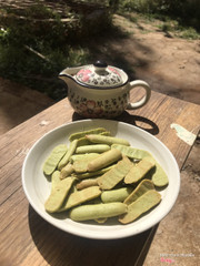 Bánh matcha của quán...quán có cho ăn thử thấy ngon nên mình mua thêm ( dĩa mình là 1 lạng)