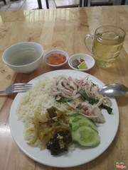 Cơm gà xé 