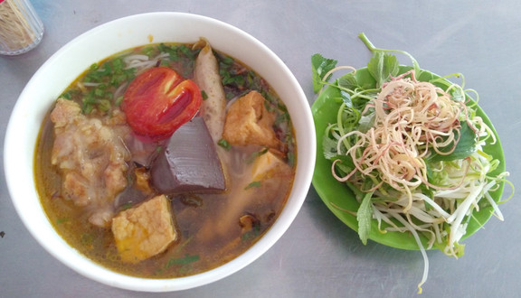 Bún Riêu Cô Thơm