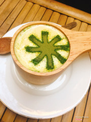 Matcha trứng