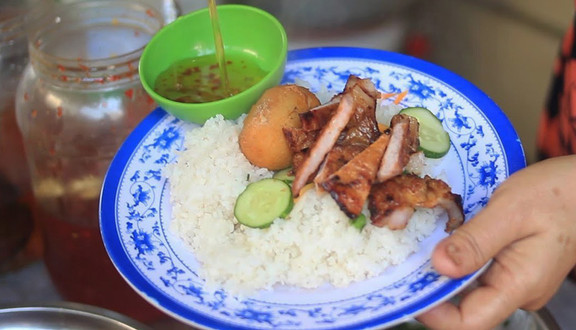 Quán Cơm Như Ý - Bàu Cát 1