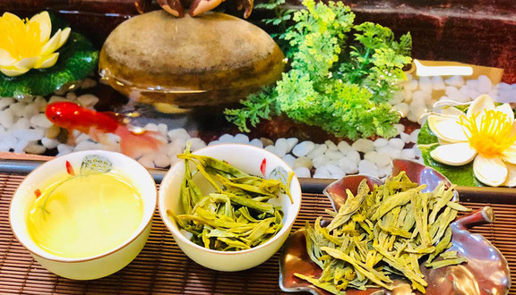 Trầm Hương Nghệ Nhân - Văn Miếu