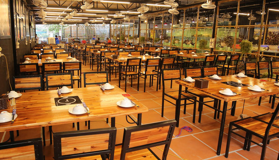 Nhà Hàng Hải Sản Vân Đồn