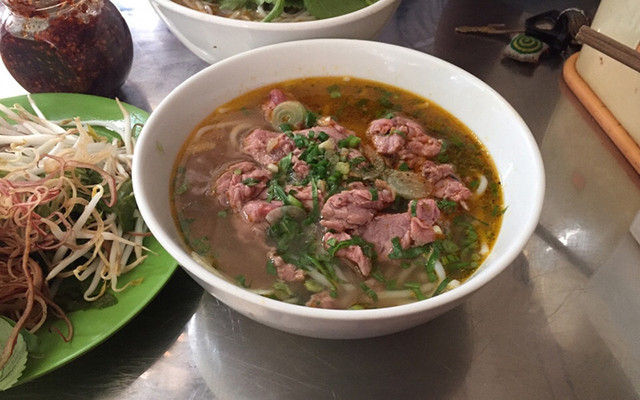 Bún Bò Ngân - Cư Xá Tự Do