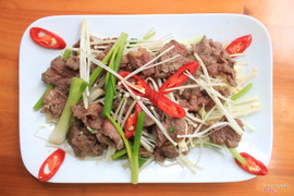 bò xào nấm