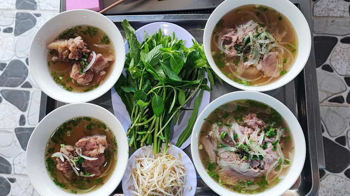 Tiệm Phở Thời Nay - Lương Văn Nho