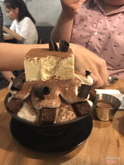 bingsu tiramisu