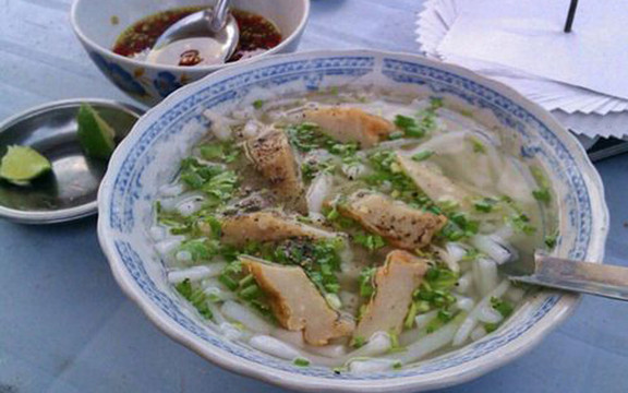 Quán Dì 8 Sơn - Bánh Canh Bột Xắt 