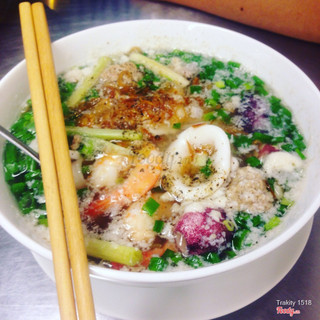 hủ tiếu mực