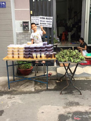 Cơm rượu Bánh Tro Hương Sen