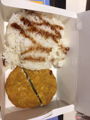 Trời ơi phần cơm "hấp dẫn" quá đi mất)))))