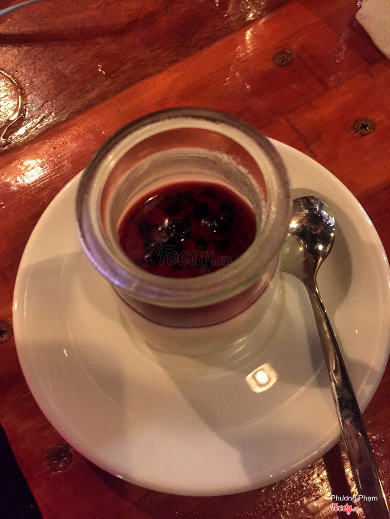 Panna cotta việt quất 20k