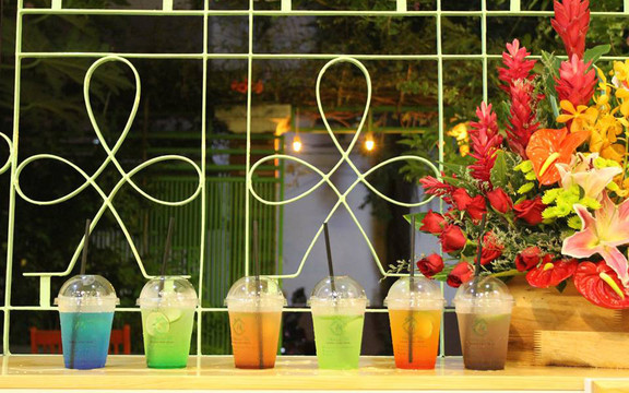 Nhà Của Tui - Coffee Milktea & Homestay