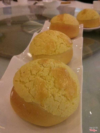 Bánh nướng xá xíu ngon ở Sài gòn