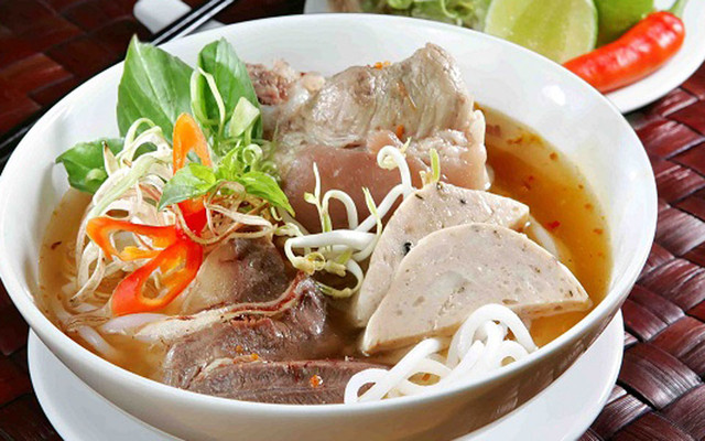 Bún Bò Măng & Bánh Cuốn