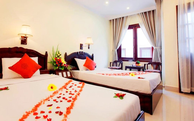 GM Doc Let Beach Resort & Spa