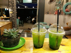 Soda Ý hương Táo xanh. 