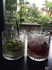 Sữa chua hoa quả. Tuyệt vời