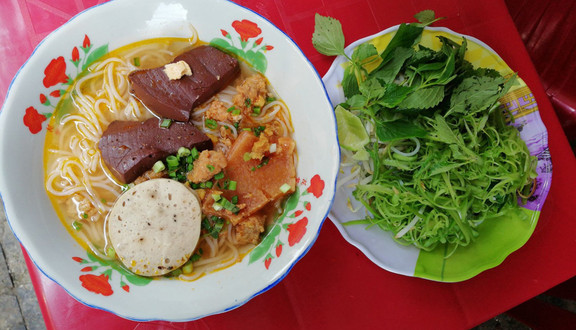 Bún Riêu Cô Loan