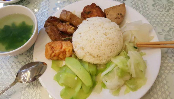 Cơm Chay Phước Duyên - Lạc Long Quân