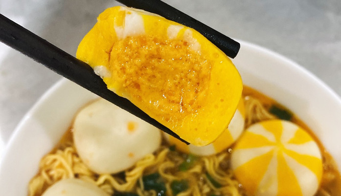 Bee’ Food - Cơm Trộn Gà Nướng Kiểu Hàn & Ăn Vặt Online - 10 Ngõ 55/48 Hoàng Hoa Thám