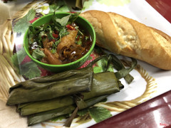 Bánh mì phá lấu