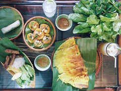 Bánh xèo, nem lụi, bánh khọt, nem cuốn