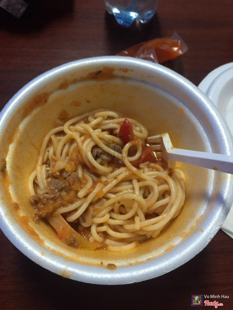 Nhìn tô mỳ ý không khác gì Mì Ý + nước mì xào