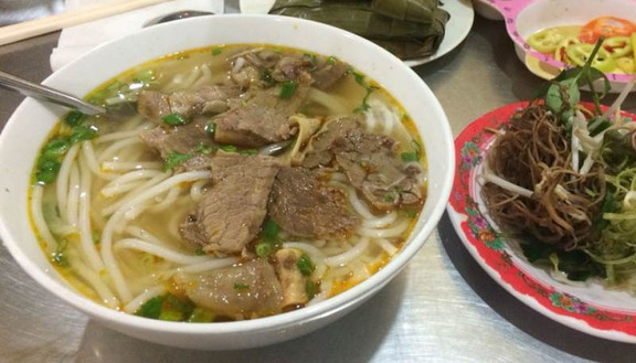 Cô Yến - Cơm Gà, Bún Bò & Bún Mọc