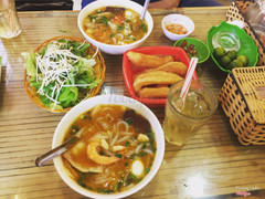 Bánh canh ghẹ ngọt nước, vừa miệng 