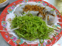 Bánh cuốn tôm, thịt