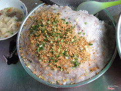 Bánh bột khoai môn