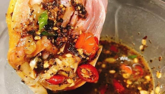 Cửa Hàng Thực Phẩm Sạch - Gà Ủ Muối Tiêu