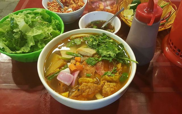 Bún Chả Cá Tam Giác - Văn Tiến Dũng