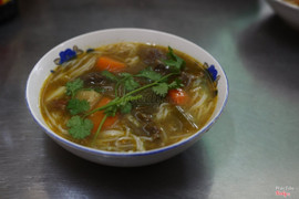 
Bún Bò Kho